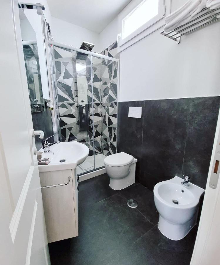 Aldiva Rooms Торваяника Екстериор снимка